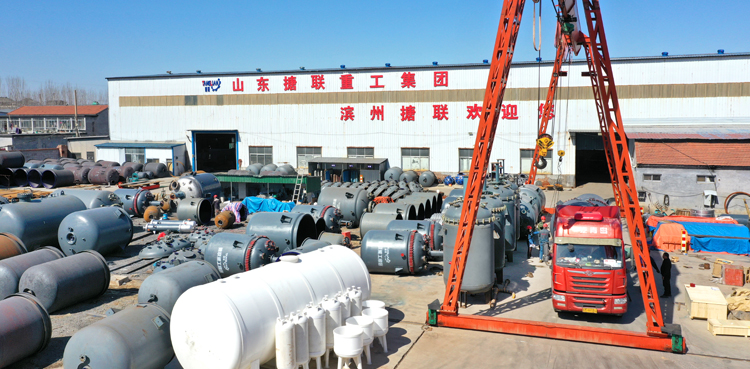 關于壓力容器的安全附件